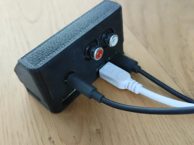 Case for Pi Zero + pHAT DAC / Hifiberry DAC+ Zero