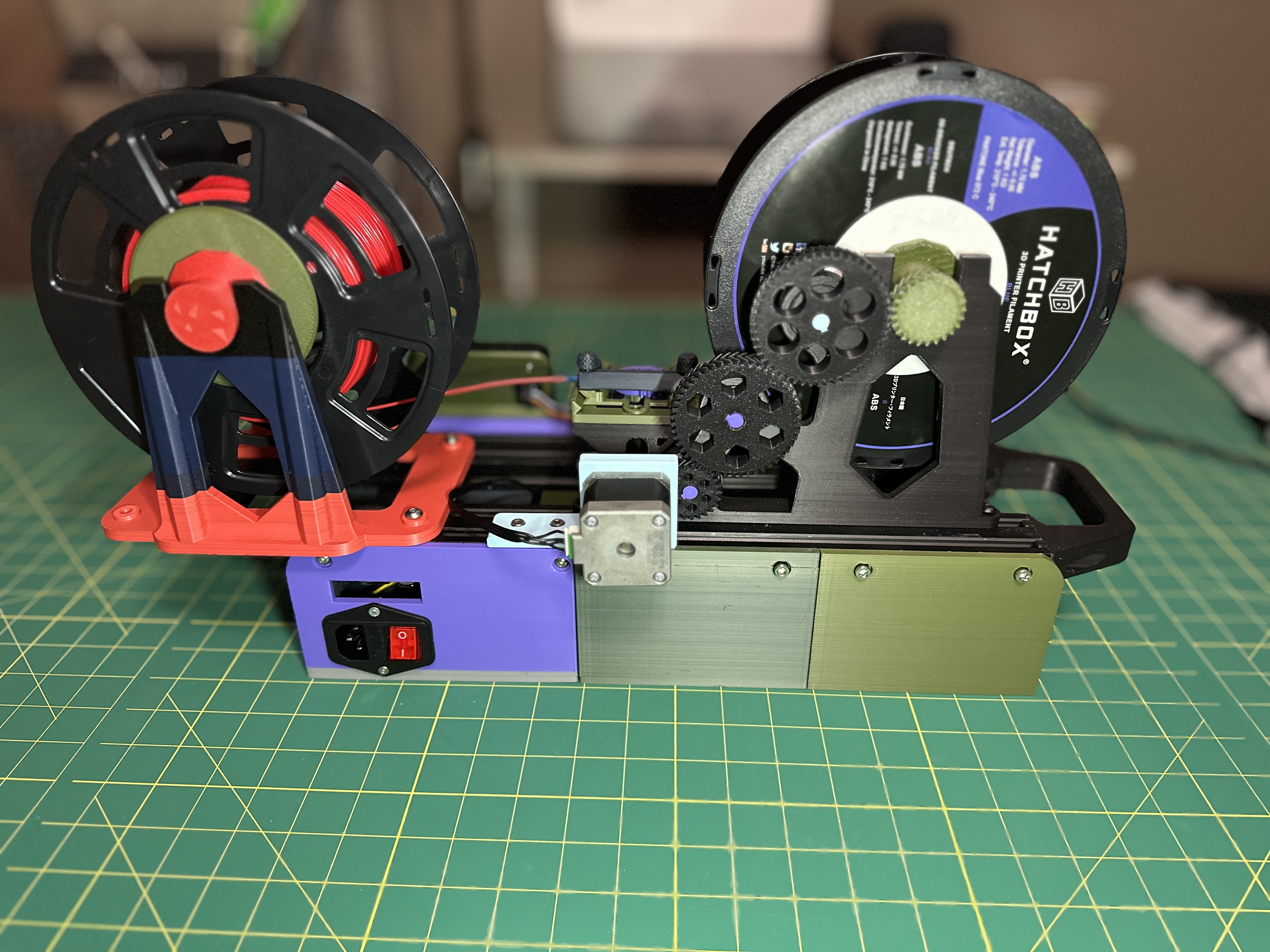 Recreator Mk5 powered Filament spool switcher & Winder