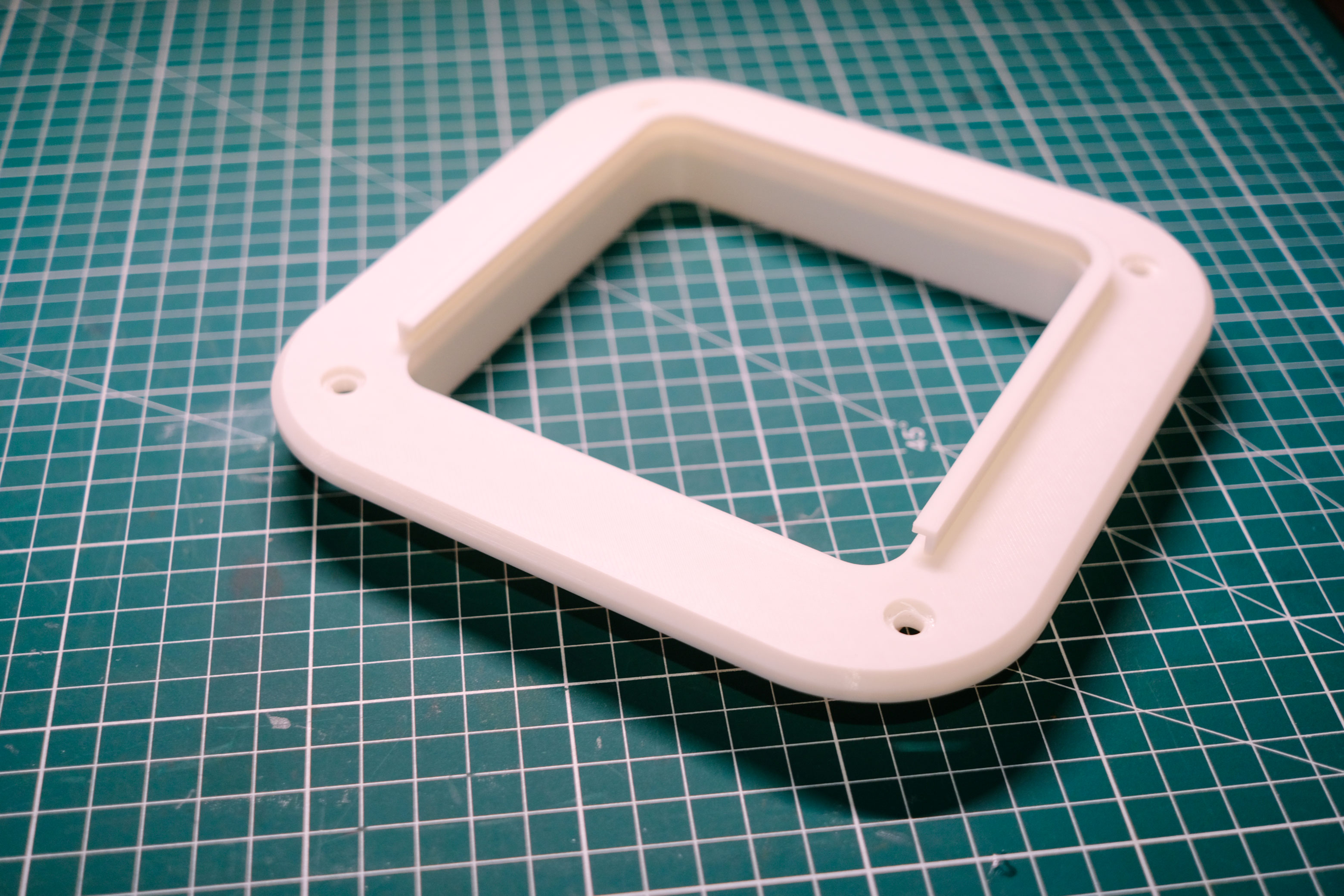 Miniatura 3 do modelo 3D Parametric Access Hatch – Customizable Ceiling & Drywall Cover