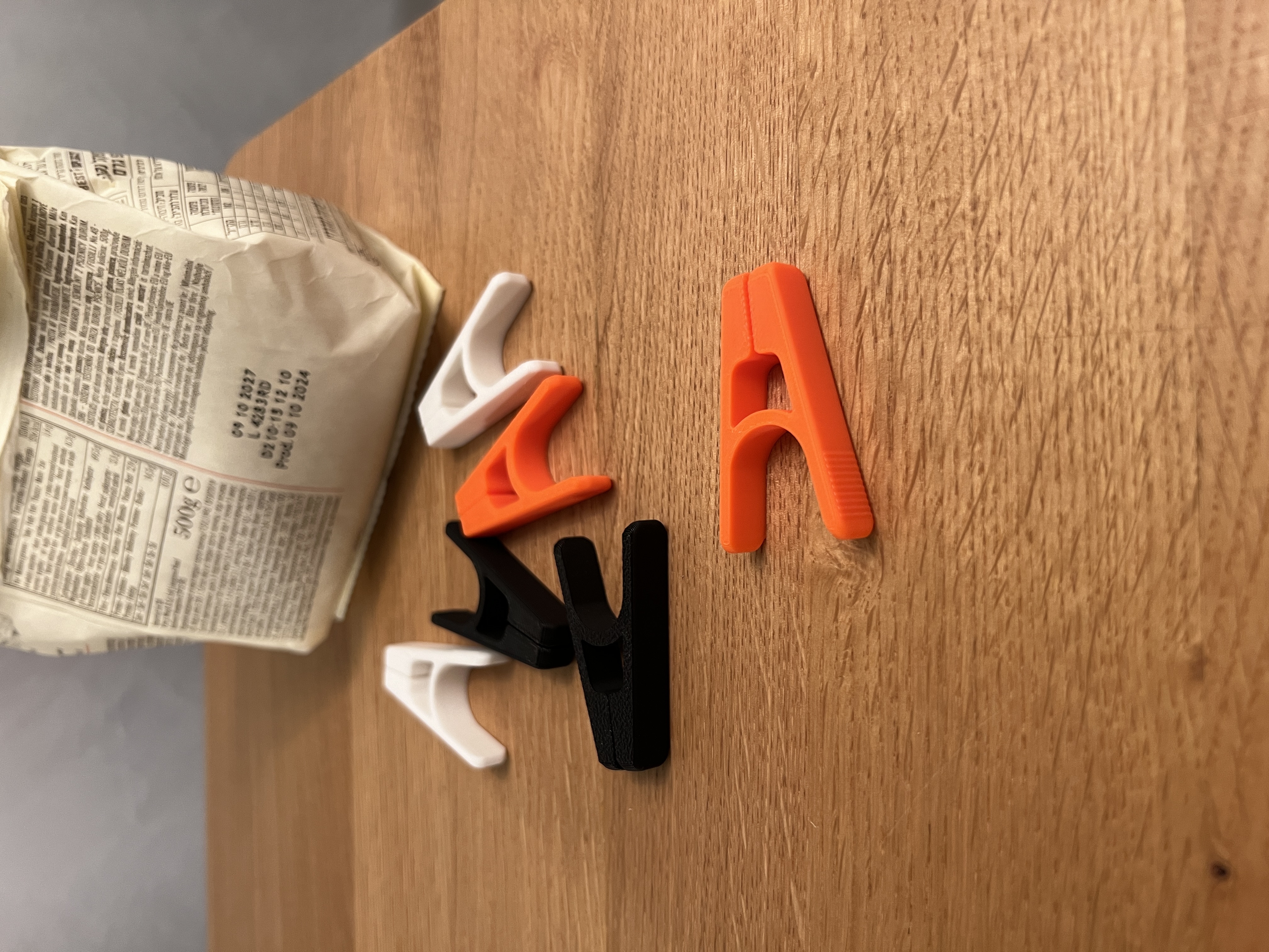Miniatura 4 do modelo 3D Mini Bag Clip V2