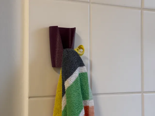 Towel / Clothes Hanger