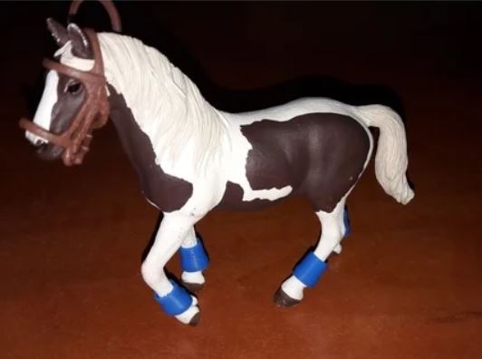 horse_bandages_for_horse_schleich