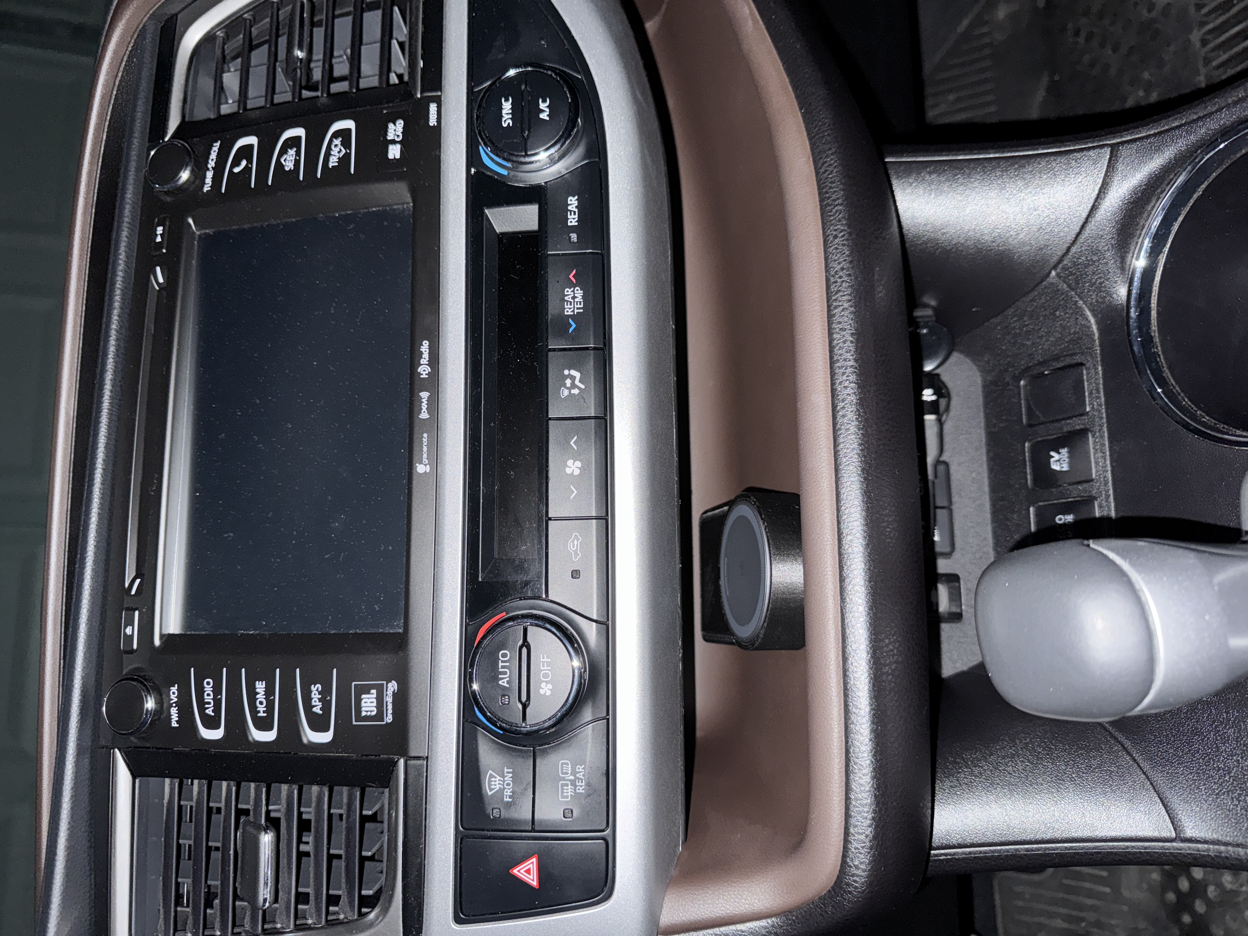 Toyota Highlander - Magsafe Mount