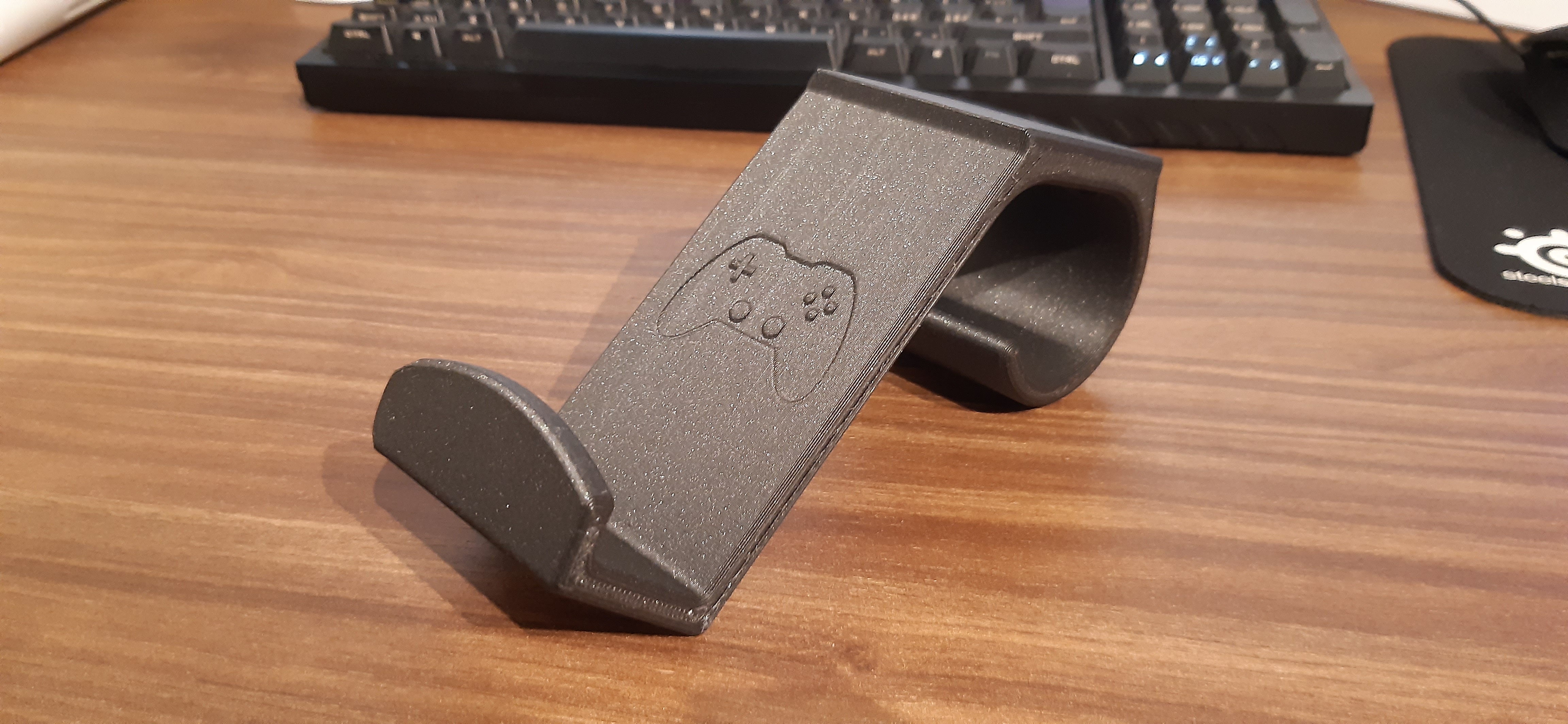 Miniatura 6 do modelo 3D Controller and Headset Hook