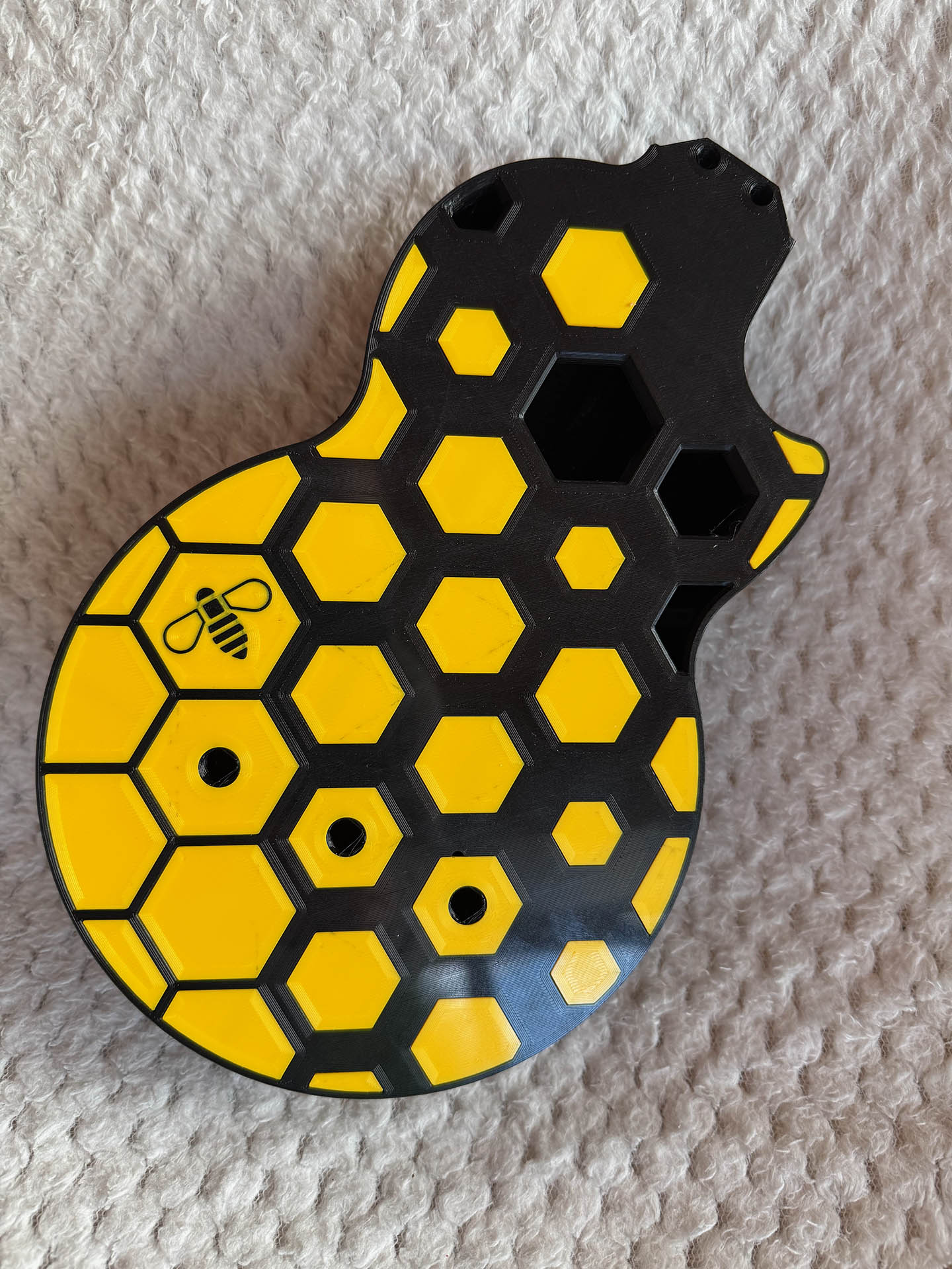 ElectroBee Box 3D model thumbnail