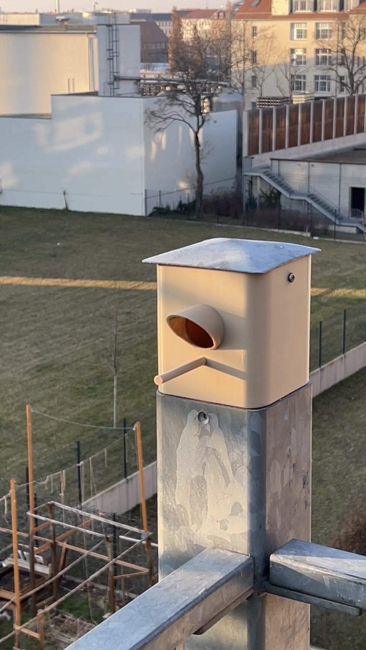 City Birdhouse for balcony railing connection