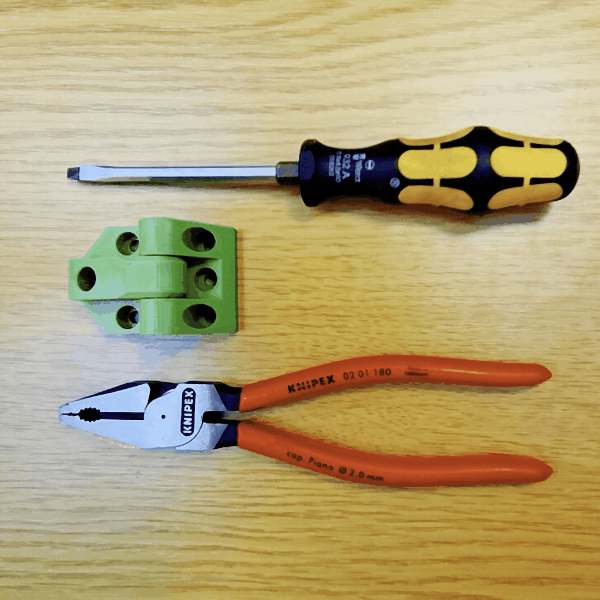 Miniatura 6 do modelo 3D Parametric Hinge R1C51