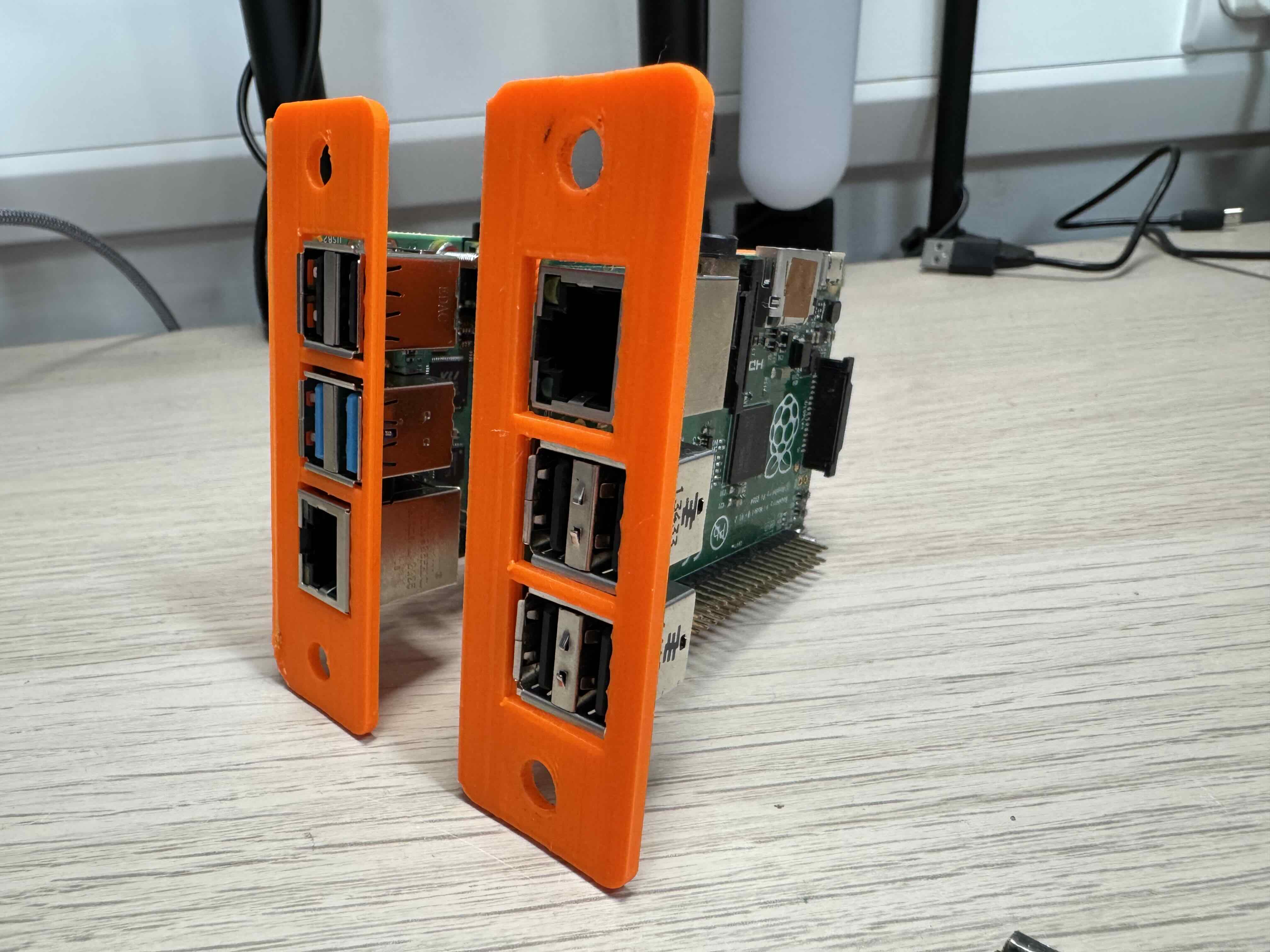 Miniatura 14 do modelo 3D 10" Mini-Rack for Raspberry Pi