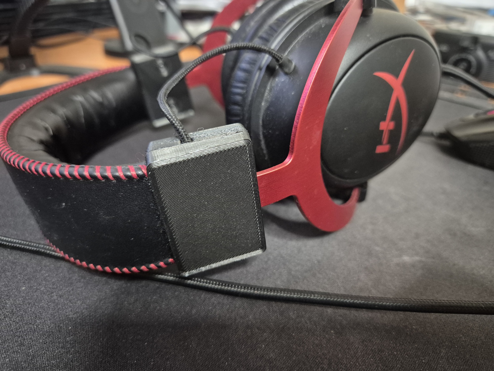 HyperX Cloud II strap guide remix