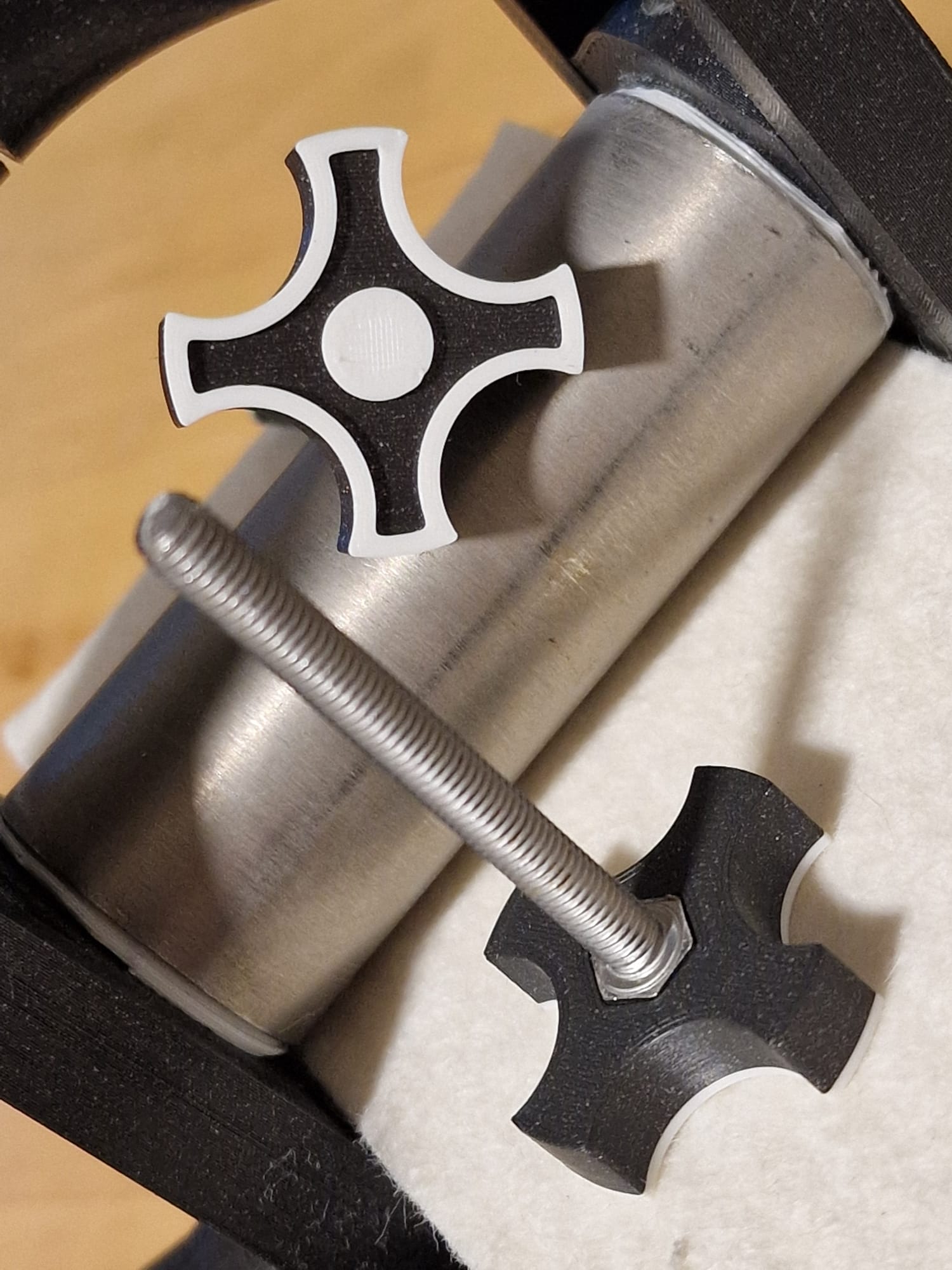Simple Knob Handle for M5 Hex head screw