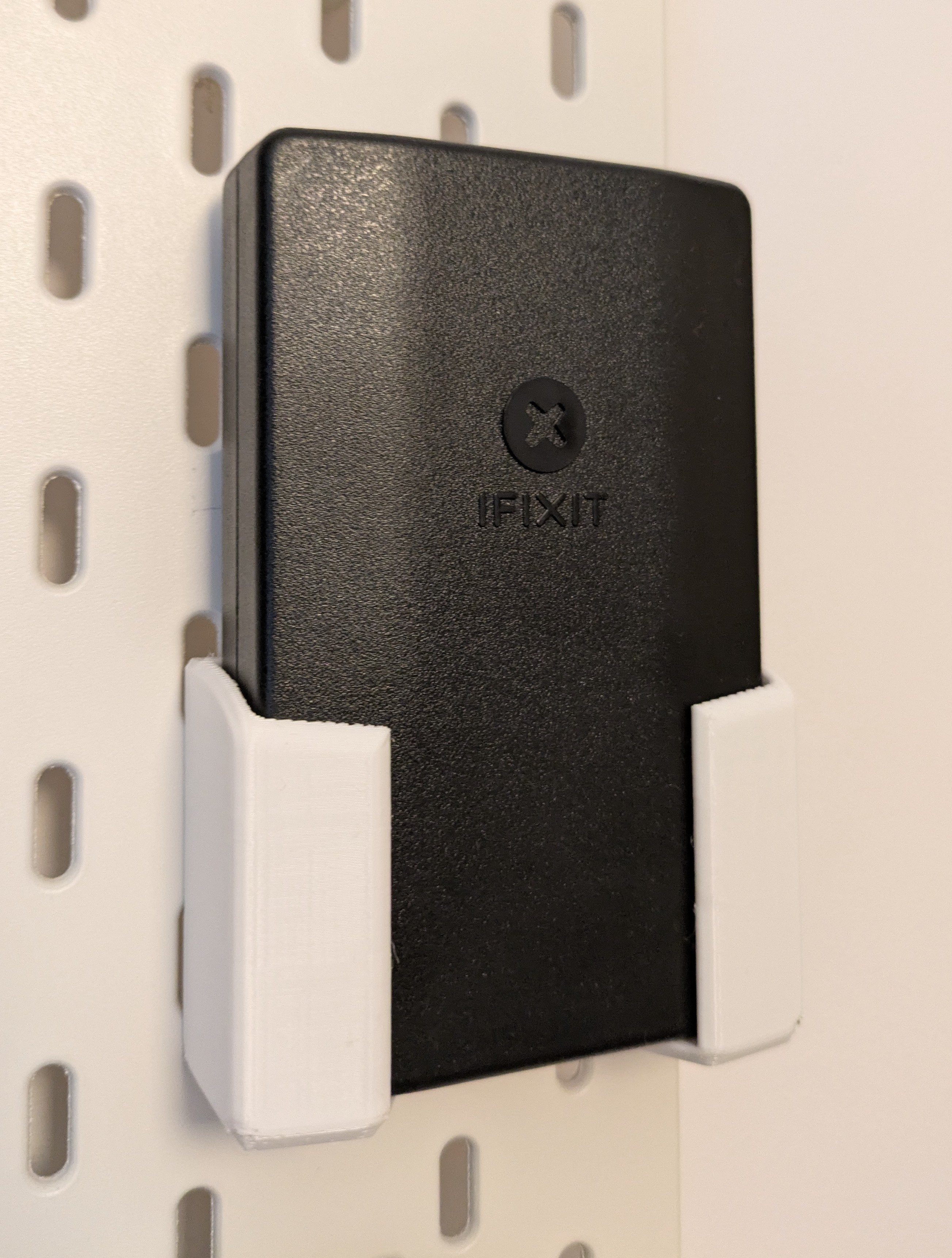 iFixit Moray Screwdriver Mount for Ikea Skadis 3D model thumbnail