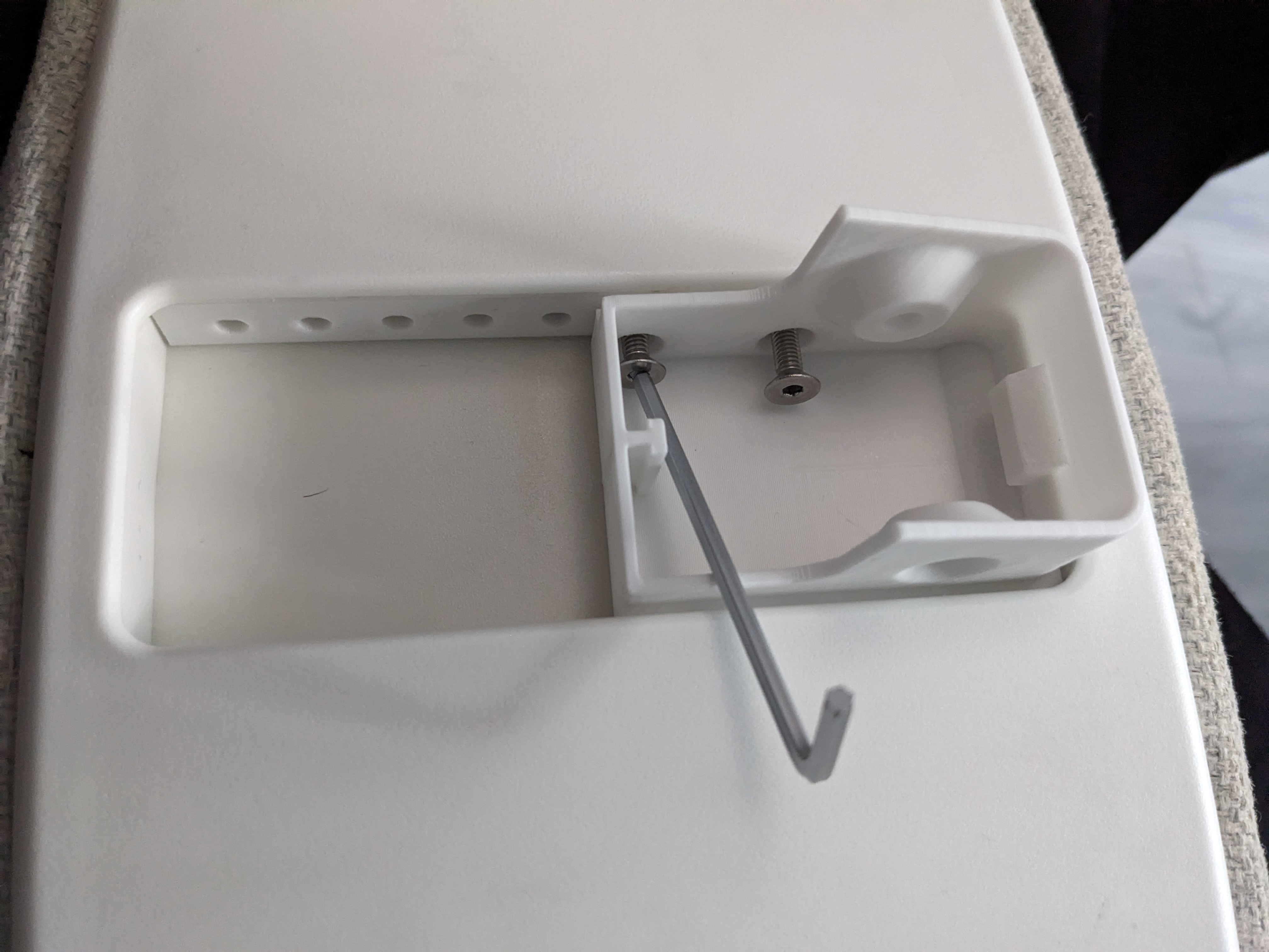 IKEA Jarvfjallet headrest mount mod / replacement