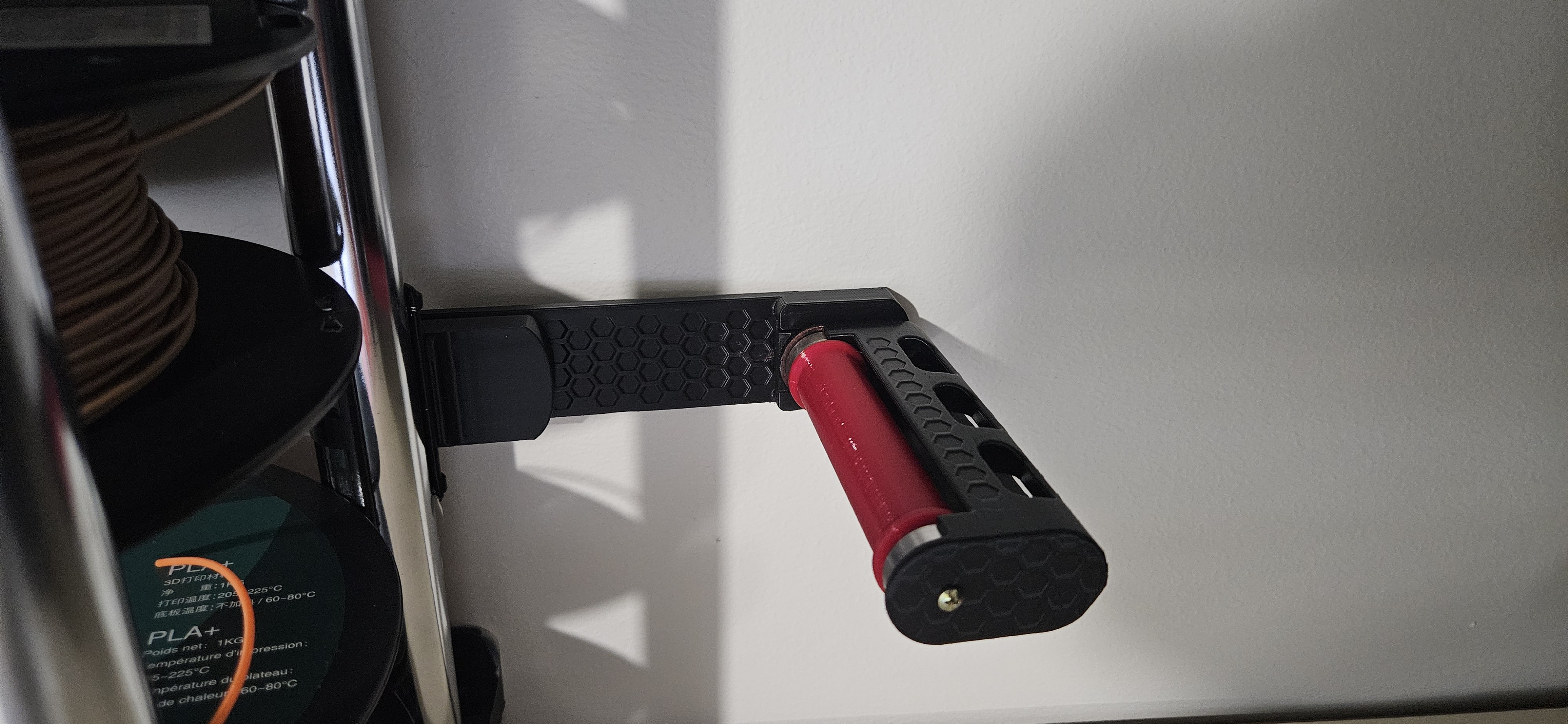 Miniatura 2 do modelo 3D Modular Spool Rack Hanger