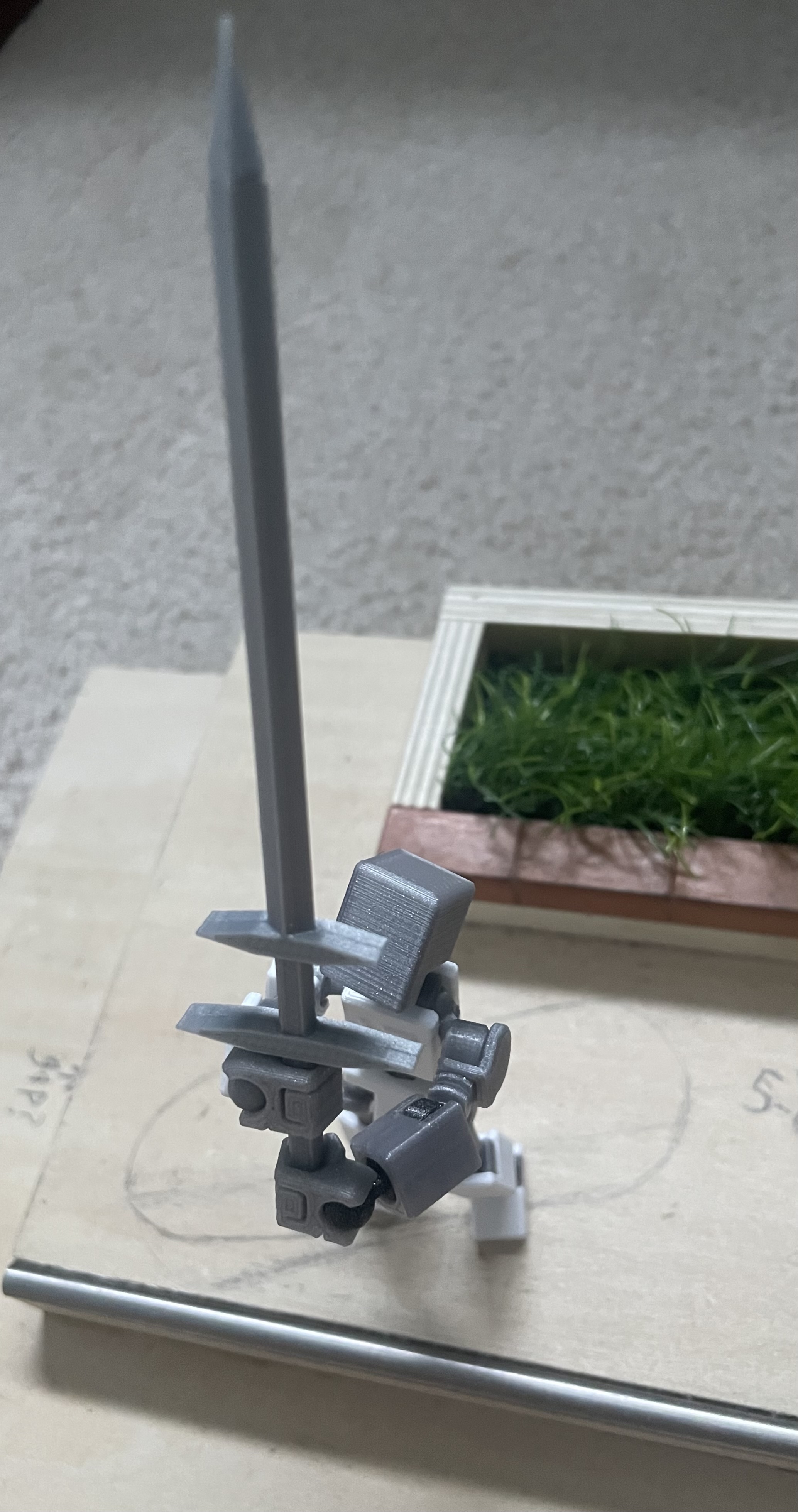 Zweihander for mini/lucky 13
