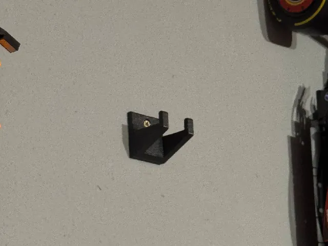 Lego Technic Oracle Red Bull Racing RB20 F1 (42206) wall mount