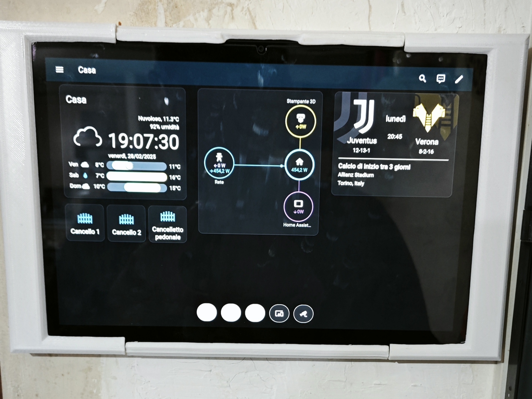 Lenovo Tab M10 3rd Gen Wallmount for Italian electrical junction boxes (type "503")