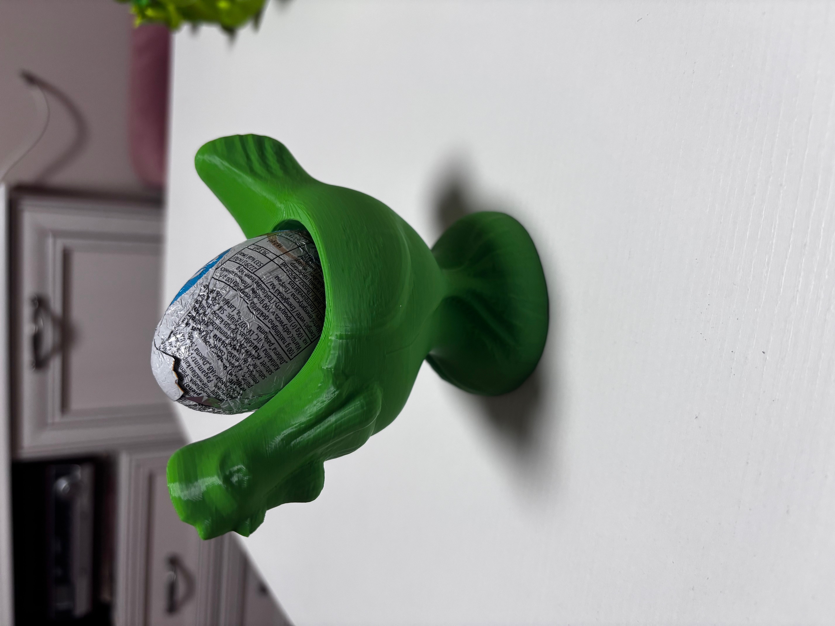 Chicken egg holder