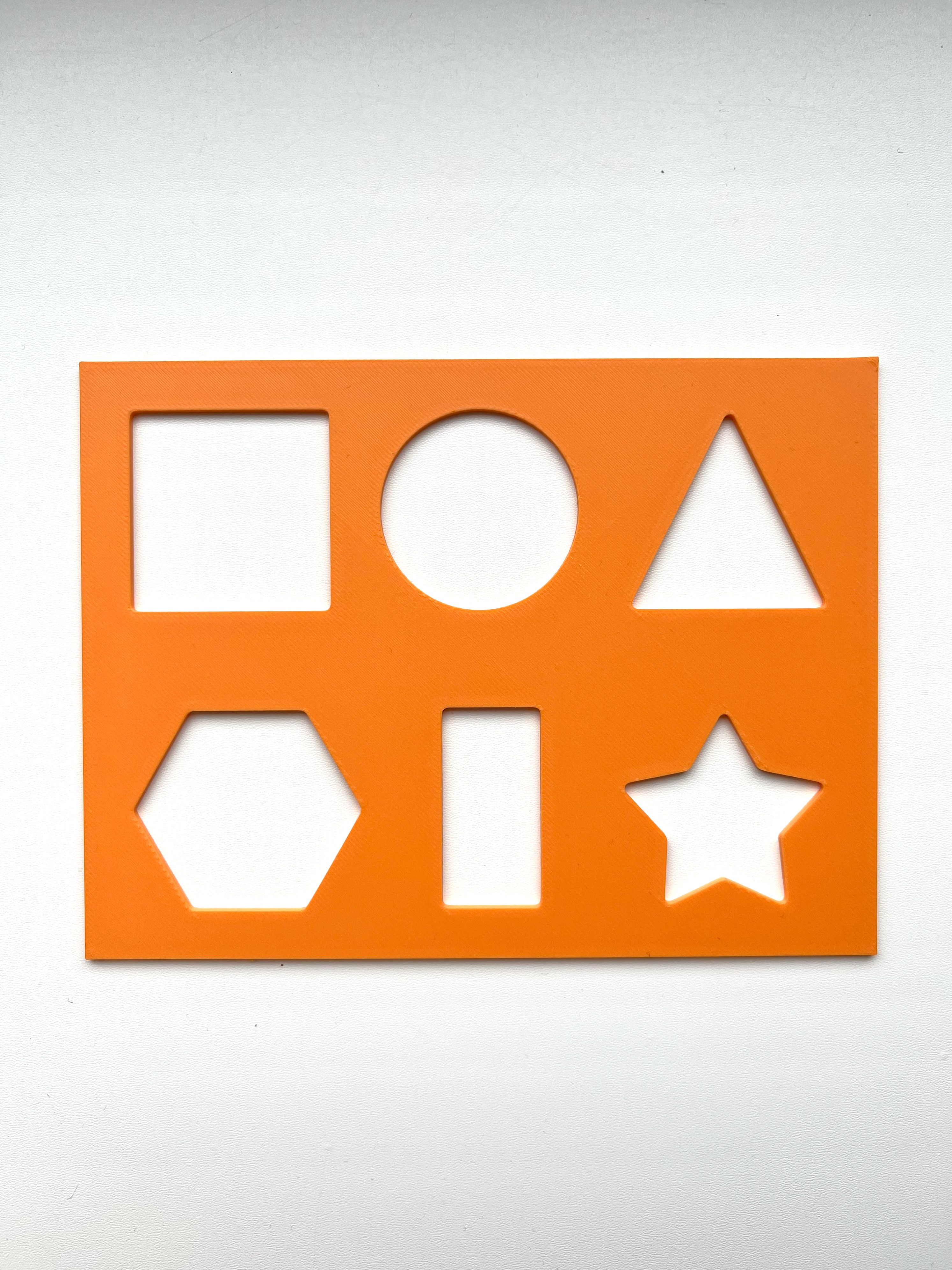 Miniatura 2 do modelo 3D Toddler shape stencil