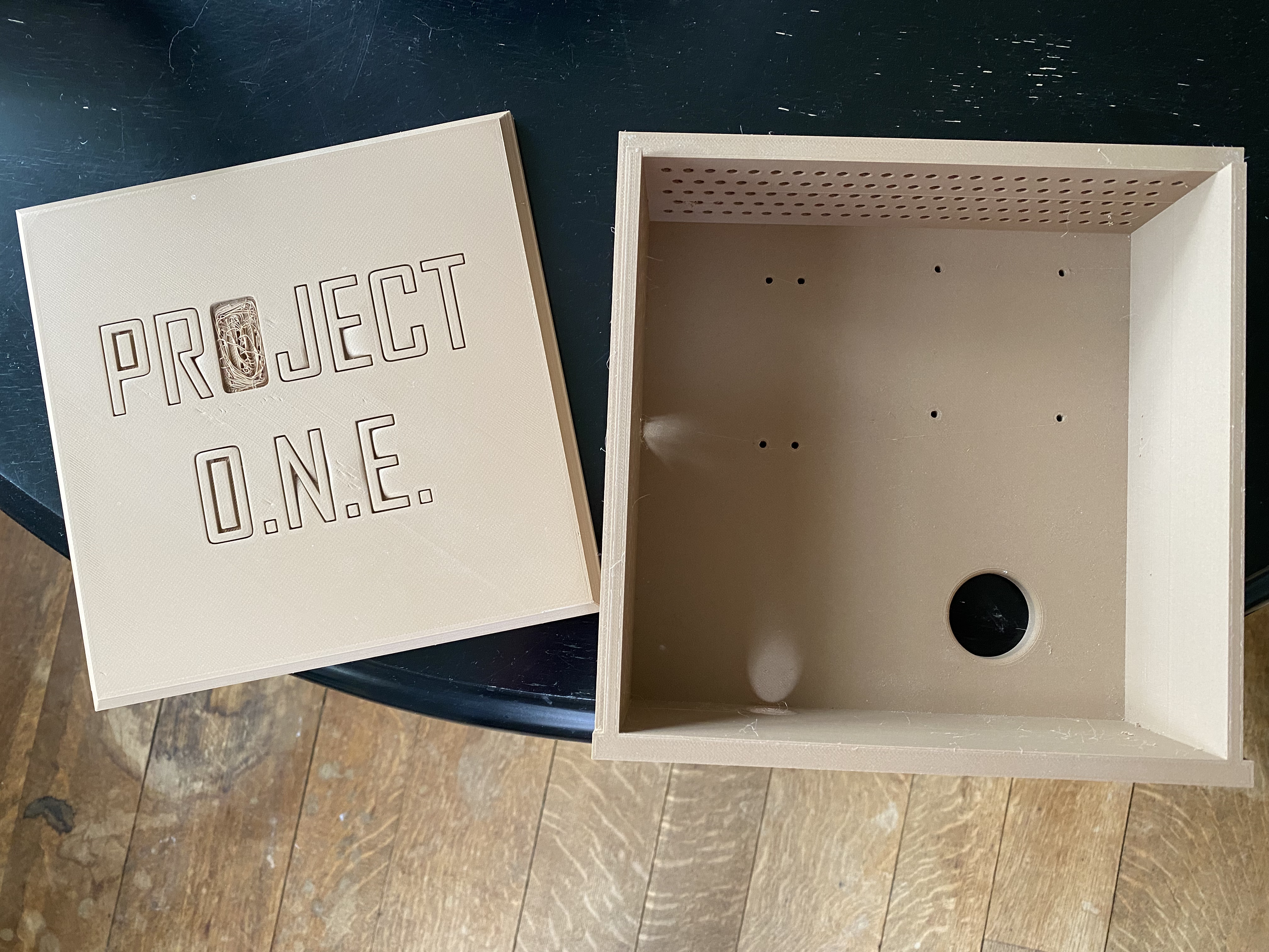 Project O.N.E. - Interior Housing — miniatura 4