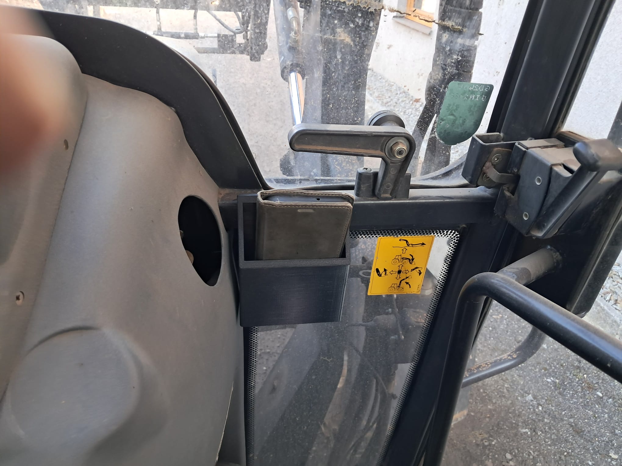 Handy Halterung Traktor/ handy holder tractor