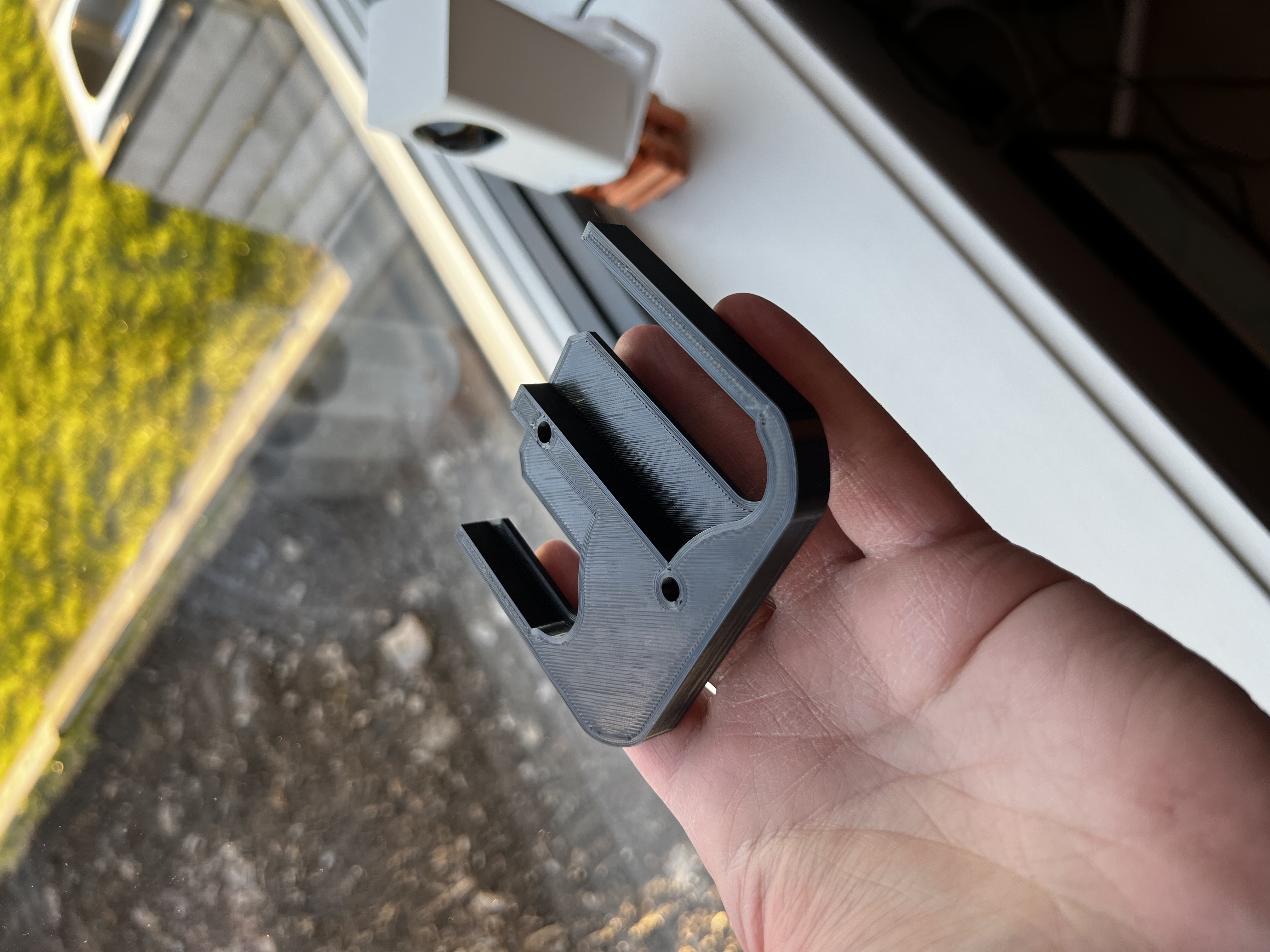 Hidden under desk xbox controller mount V2 REMIX: With screw holes