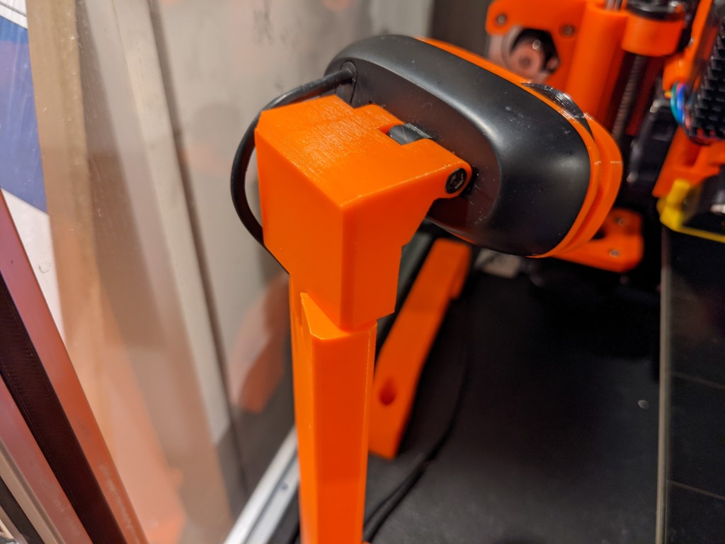 Logitech HD cam C270 cam Mount by chking Download free STL