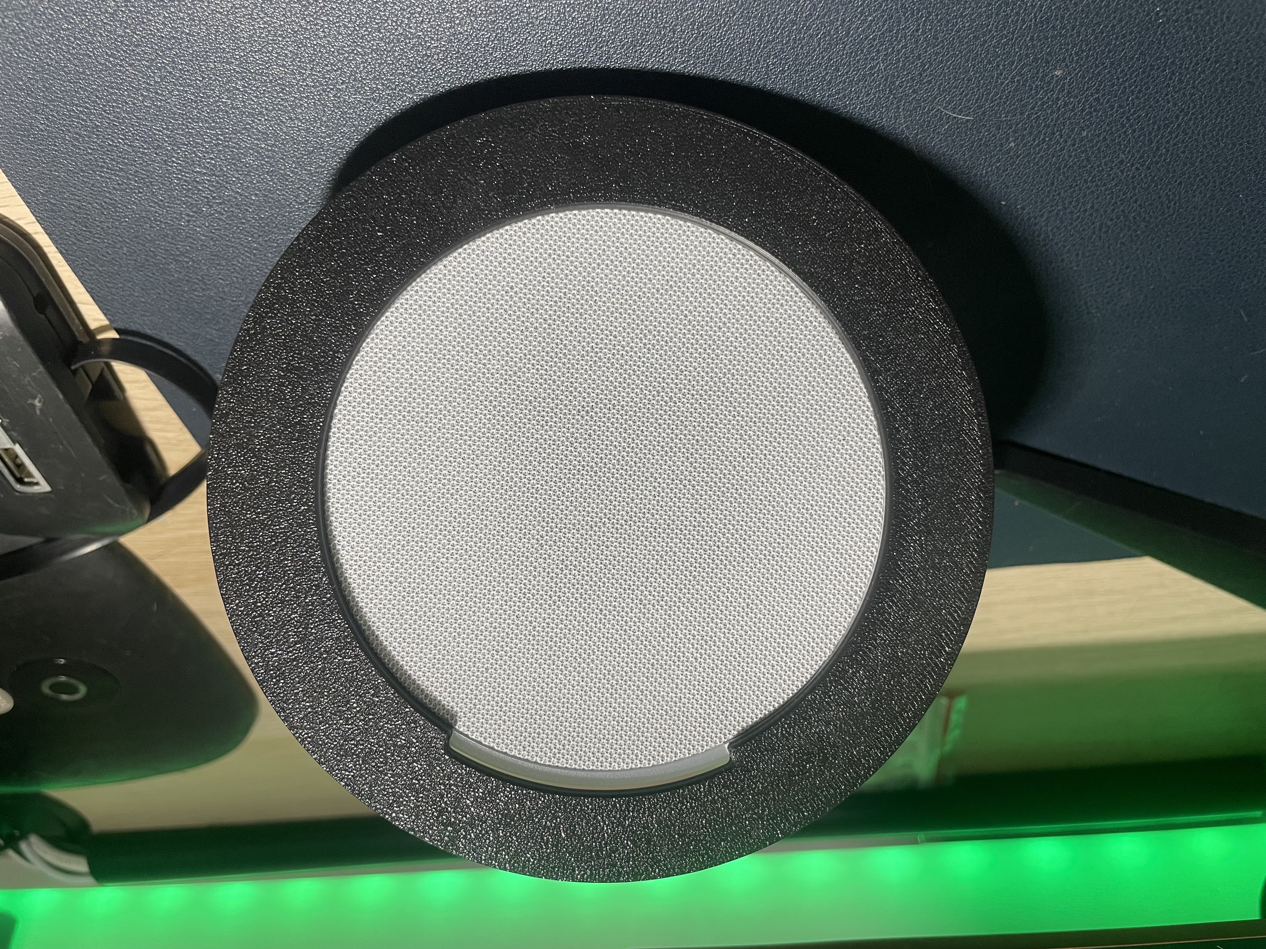Encastre Amazon Echo Pop - Amazon Echo Pop ceiling mount