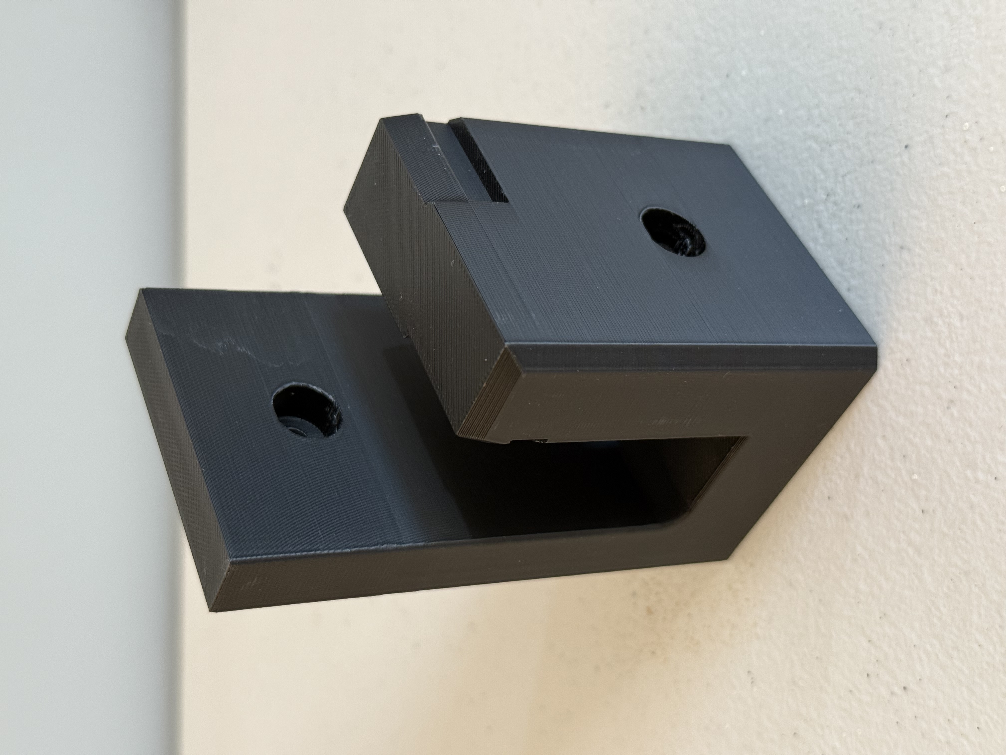 AR15 Wall Mount