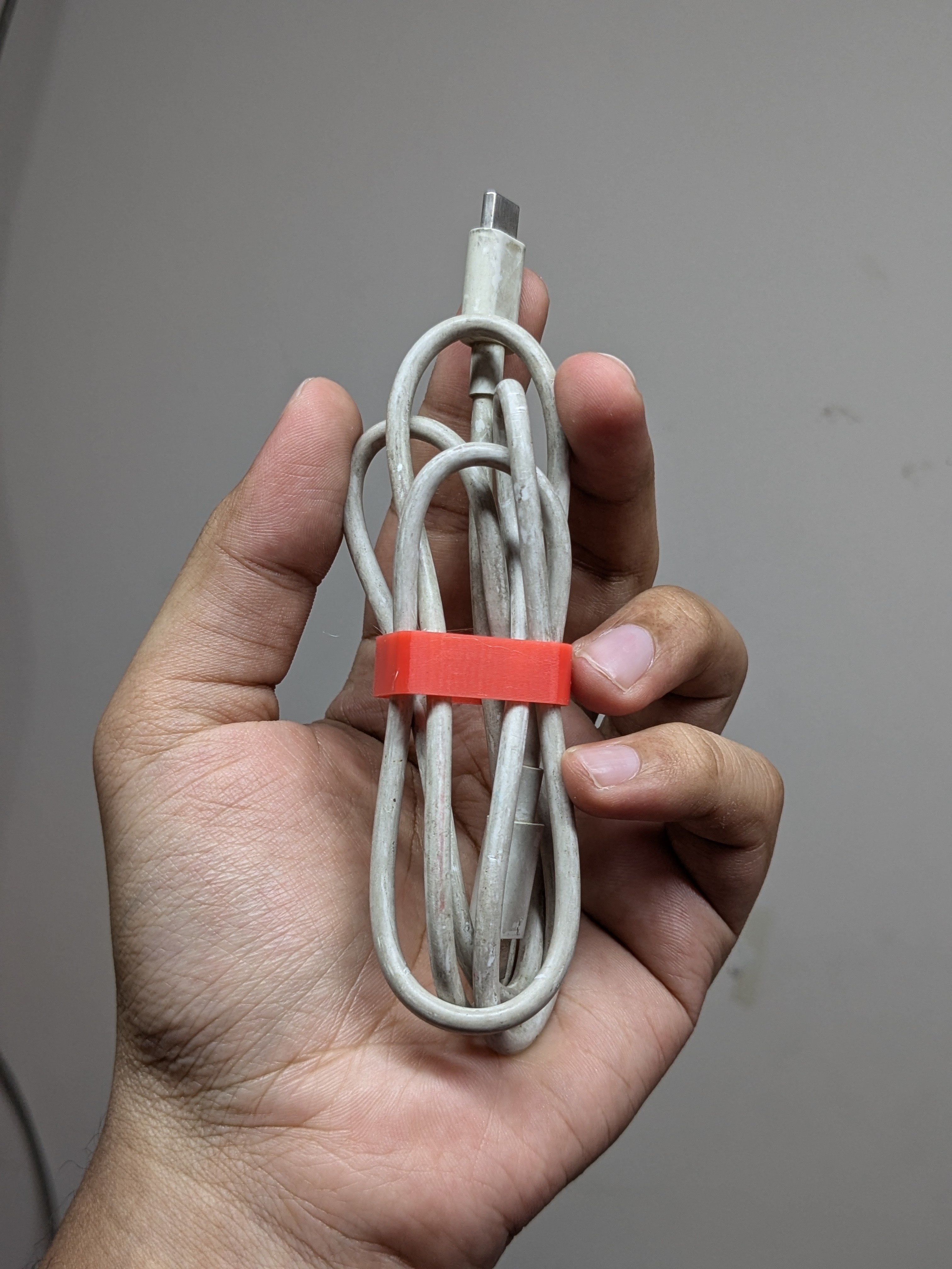 Compact 3D-Printed Cable Organizer for Tangle-Free Storage