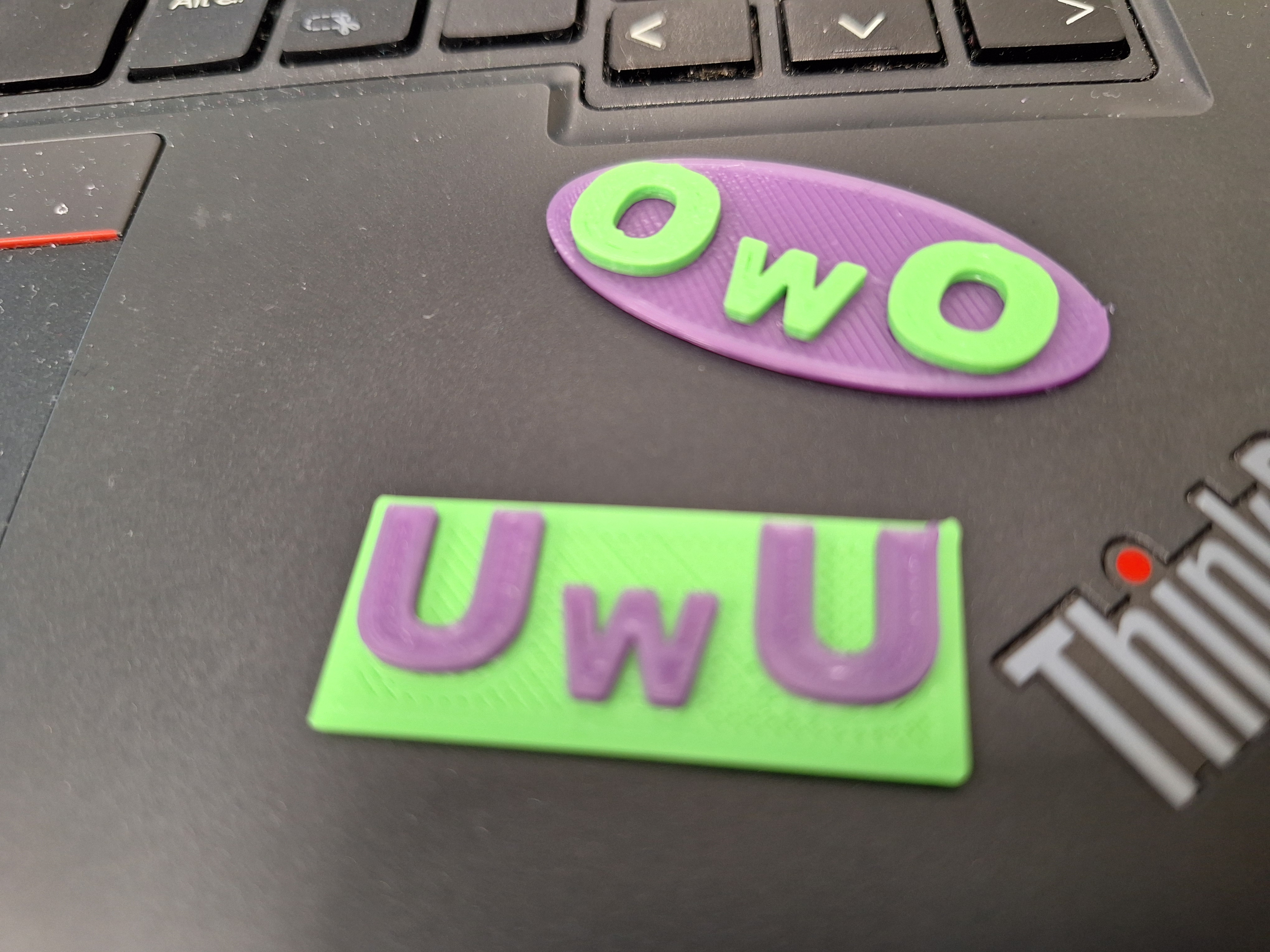 OwO UwU signs