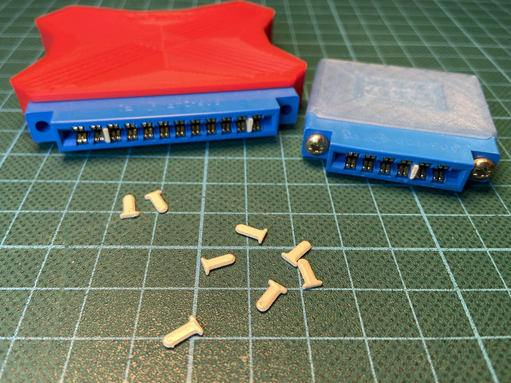 Edge Connector Keying Insert (C64 User Port)