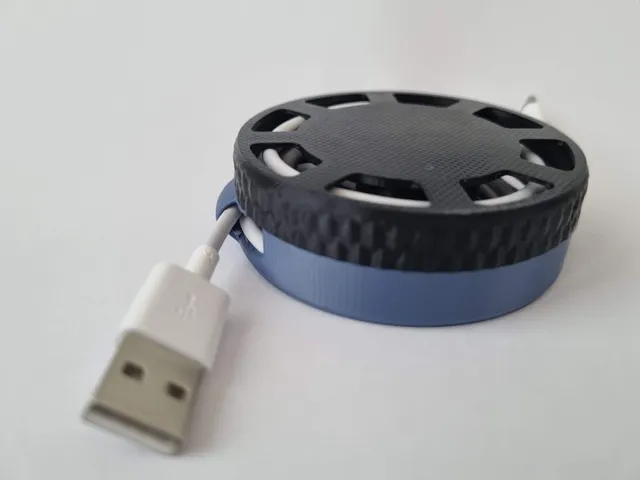 cable Spooly with kidney outlet