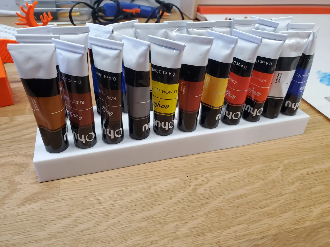 3D Printable Paint holder(tubes of acrylic paint) by Anatolii