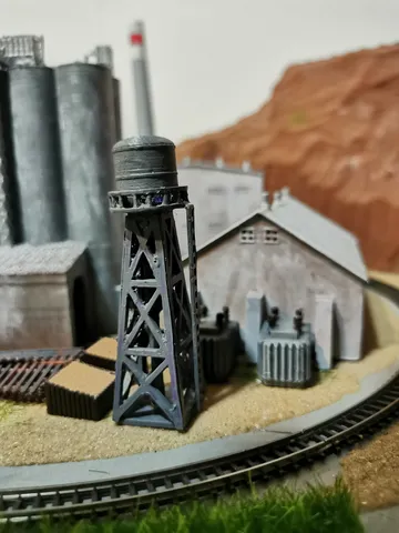 Z scale water tower B