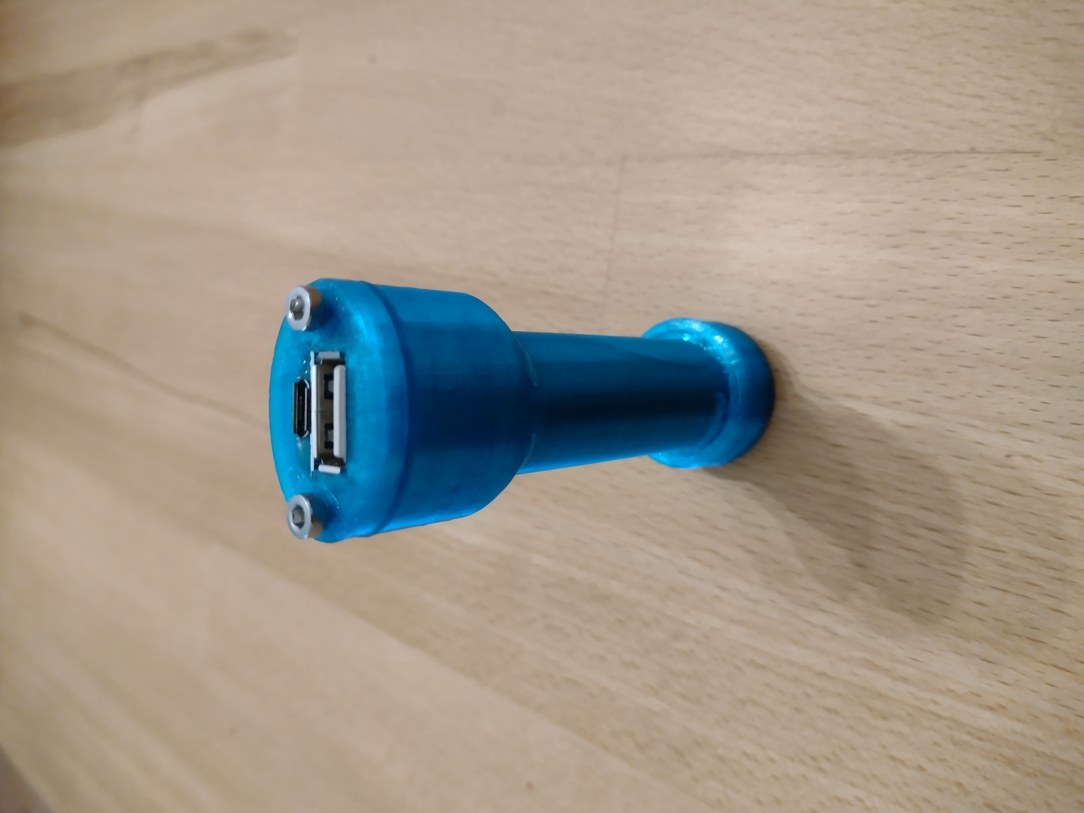 Compact, robust 18650 Powerbank