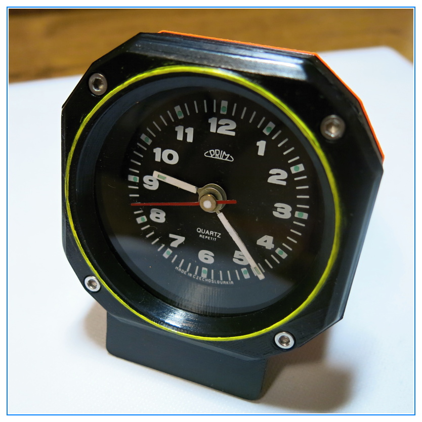 Aircraft Style Clock