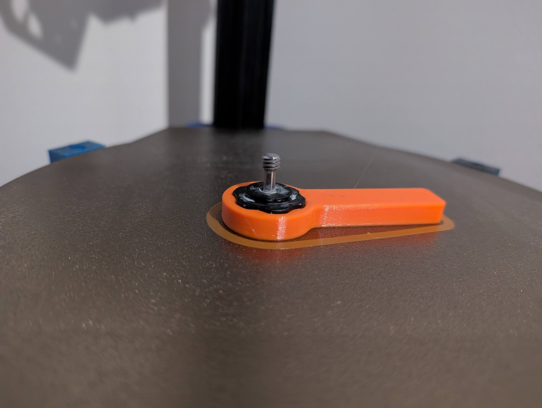 Wrench for 1/4" thumb screws used on underwater camera trays