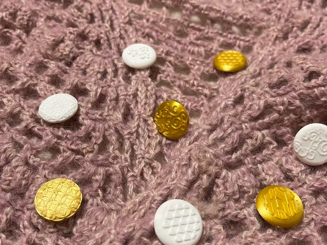 Arrangeable Japanese Traditional Design Buttons for Stall
