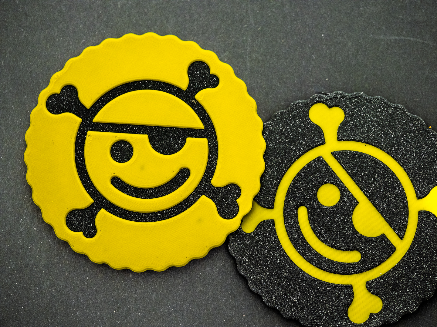 REVERSIBLE COASTERS — miniatura 4