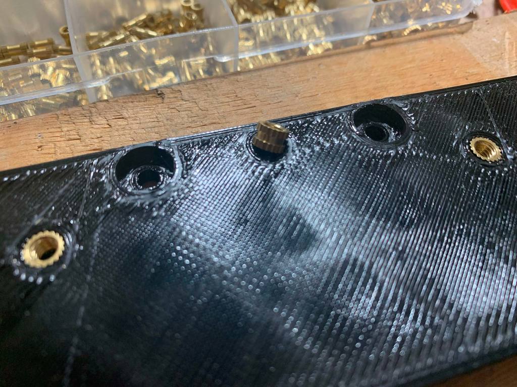 Miniatura 16 do modelo 3D Push Block v4 (threaded inserts edition) (no supports!)