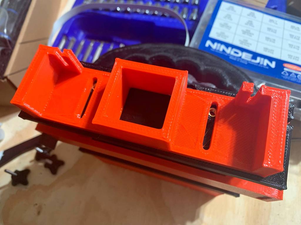 Miniatura 40 do modelo 3D Push Block v4 (threaded inserts edition) (no supports!)