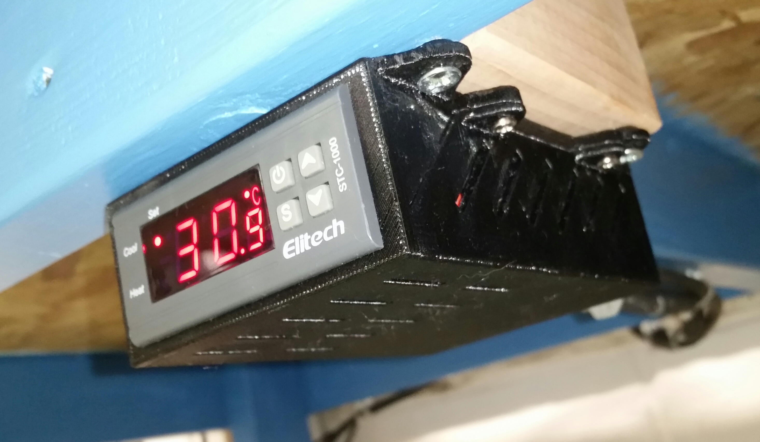 STC-1000 Temperature Control Box (no supports needed)