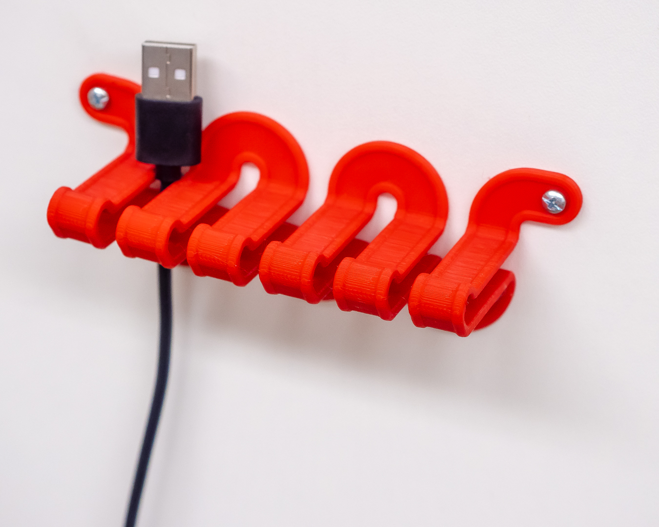 CABLE HANGER USB by Peter H Download free STL model
