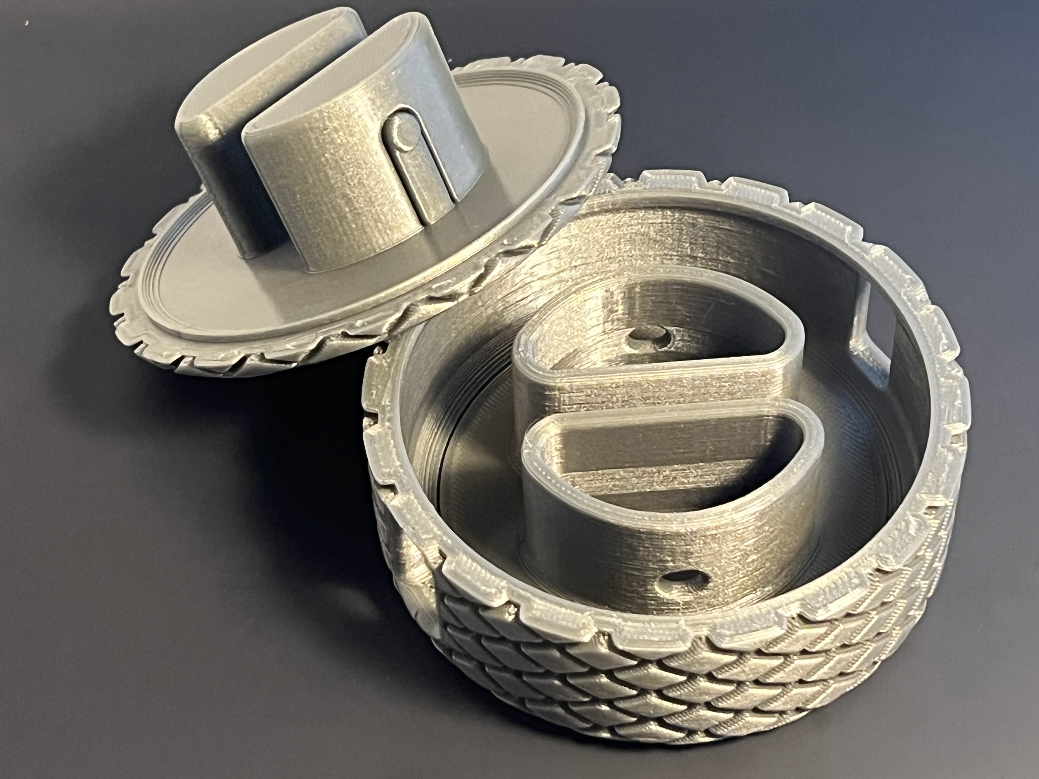 The Handsome Cable Organizer – Cable Winder | Large & Mini — thumbnail 4