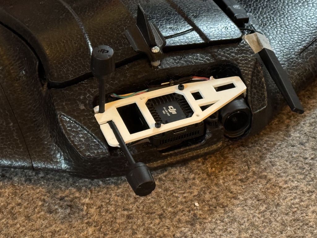 AtomRC Theer Bat DJI O4 Air Unit Pro Skeletonized Mount
