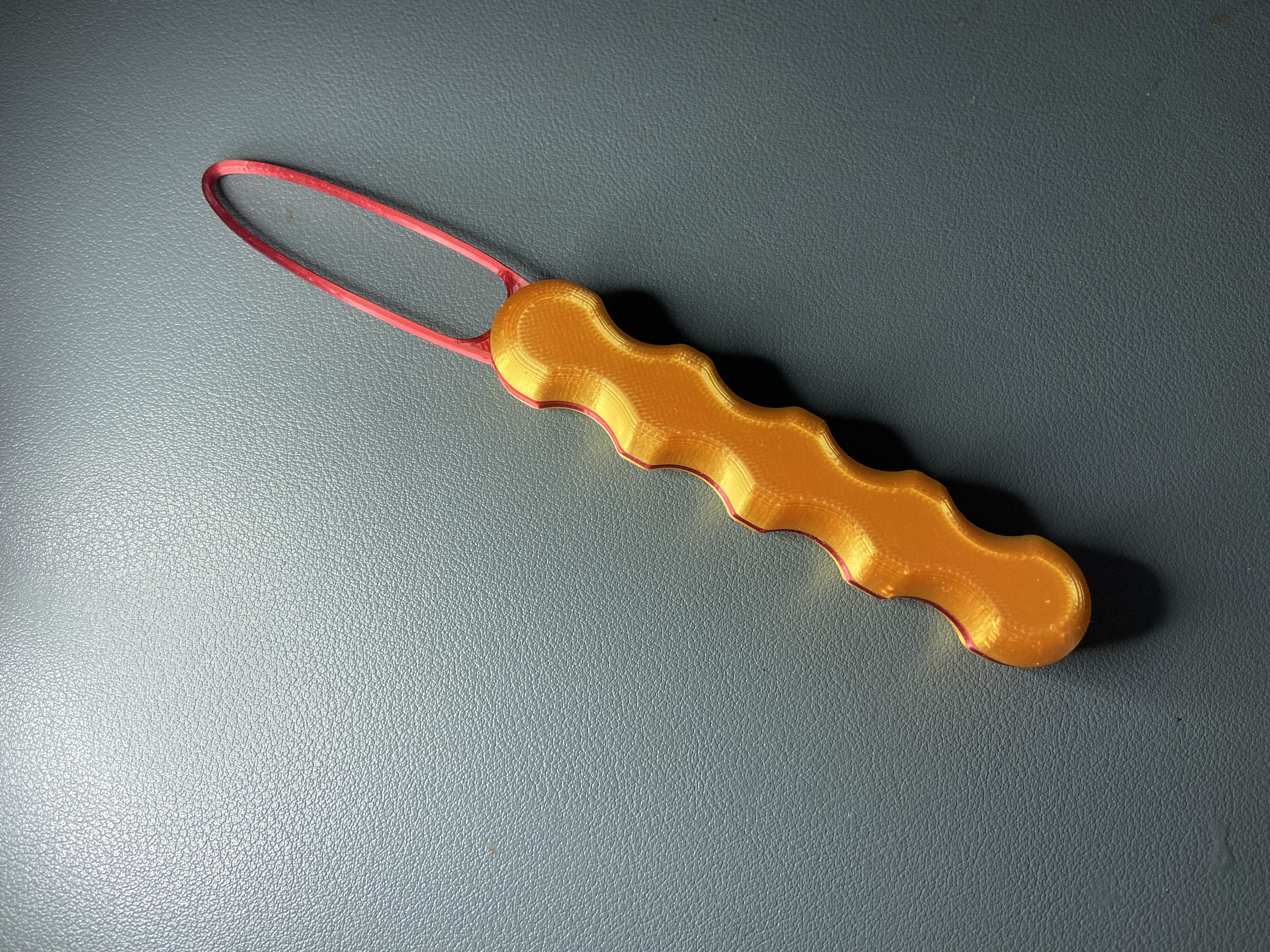 Miniatura 3 do modelo 3D Clothes Button Helper