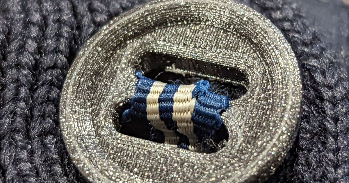 Slotted Button No Sew Replacement by eastwg Download free STL model