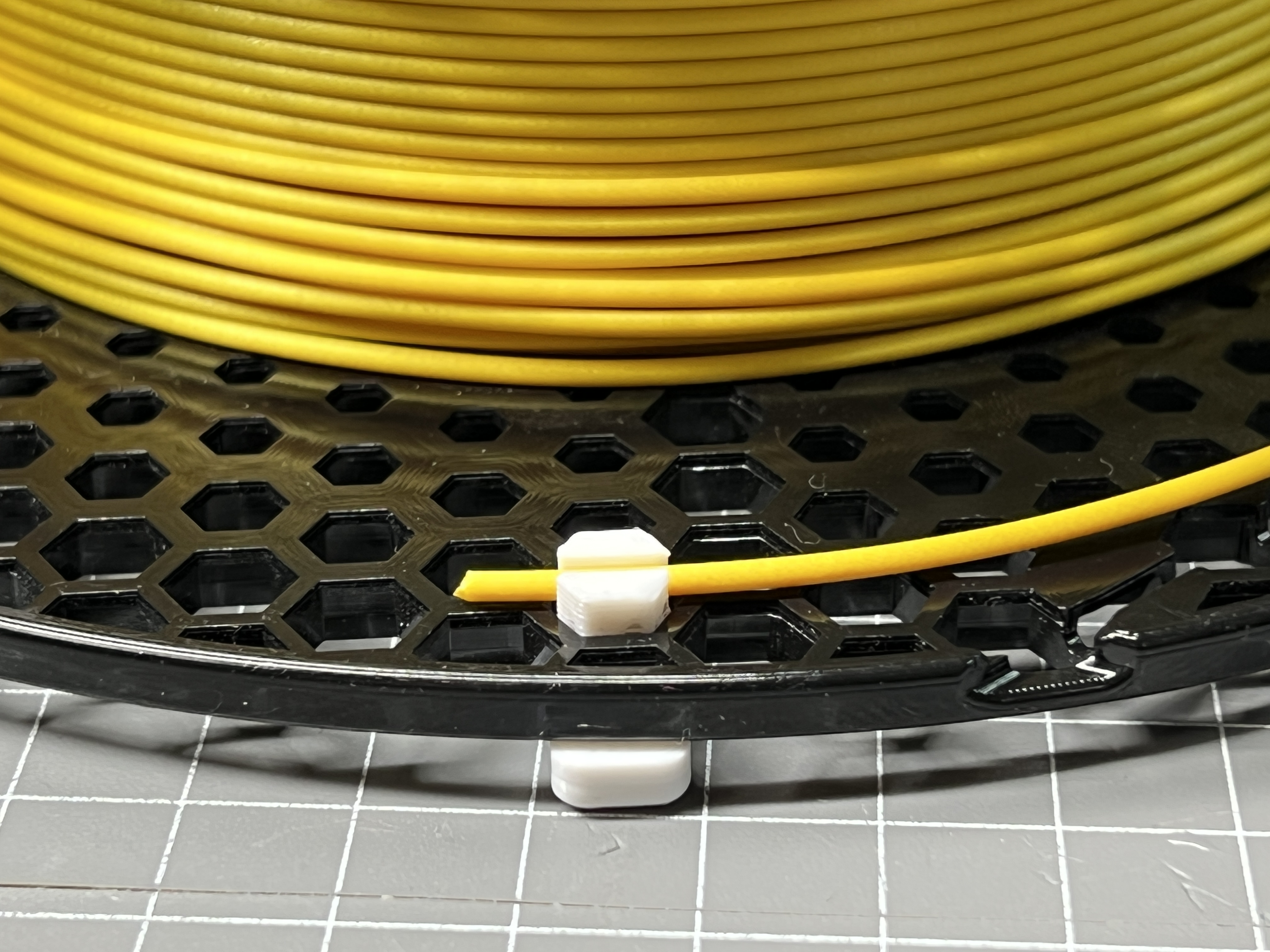 Filament Clip For Prusament Spools