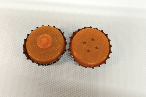 Miniatura 2 do modelo 3D Button for bottle caps