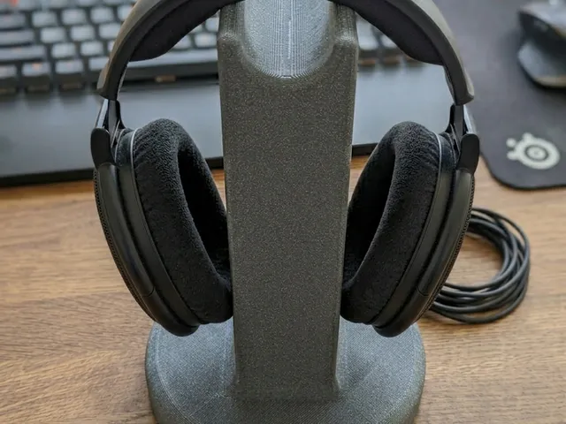 Headset Stand